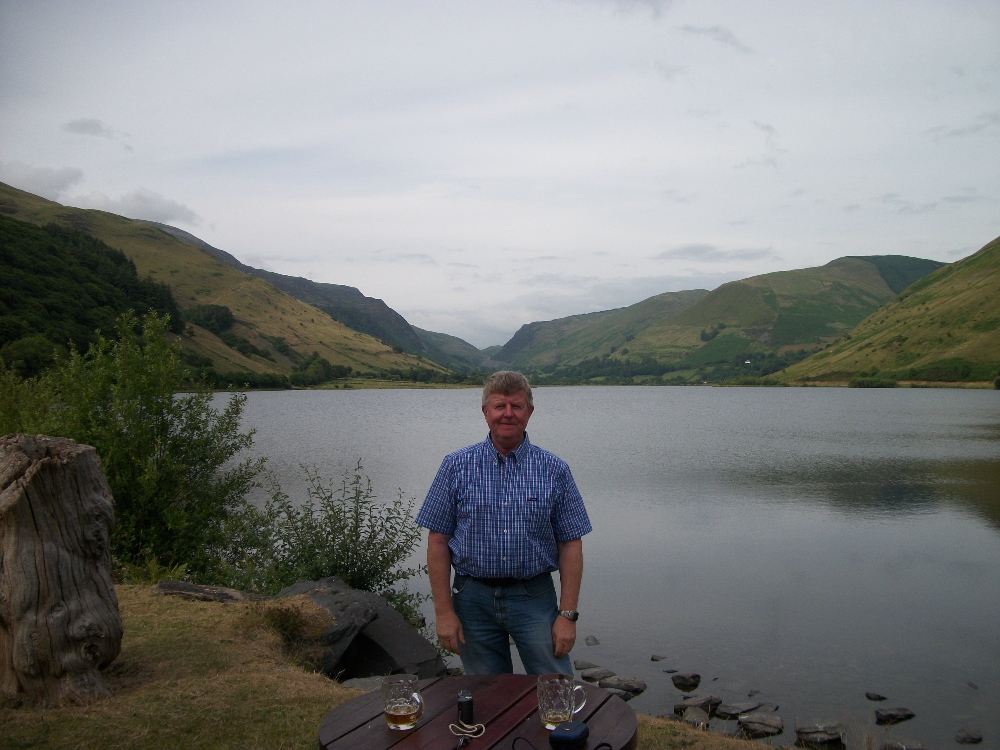 Tal-y-Llyn Wales 2010 like Twin lakes